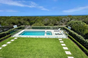 Beachfront Haven Magenta